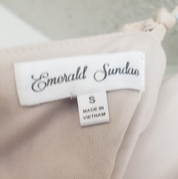 MIDI DRESS TAN WITH BLUE FLOWERS - Picture 4 of 4